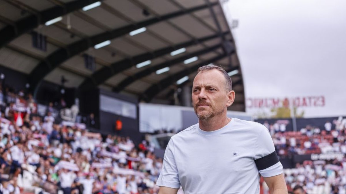 Alberto González en su último partido como entrenador del Albacate.