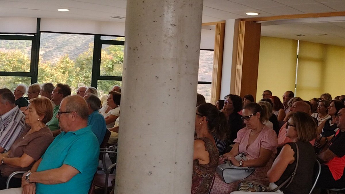 El acto sirvió también para celebrar el Día Internacional de las Personas Mayores