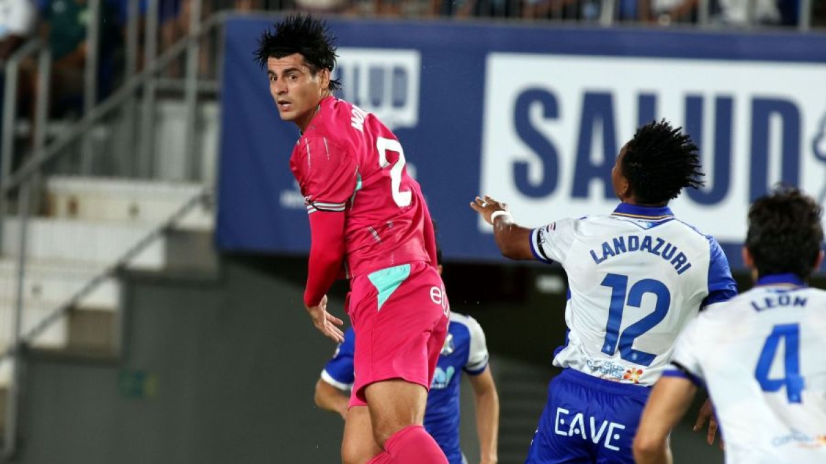 Morata no vio portería en Tenerife en un partido que acabó en derrota (2-0).