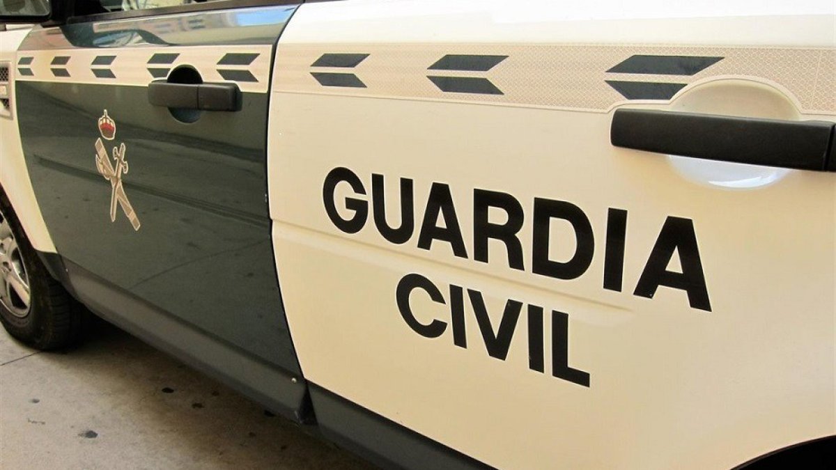 Archivo - Vehículo de la Guardia Civil.