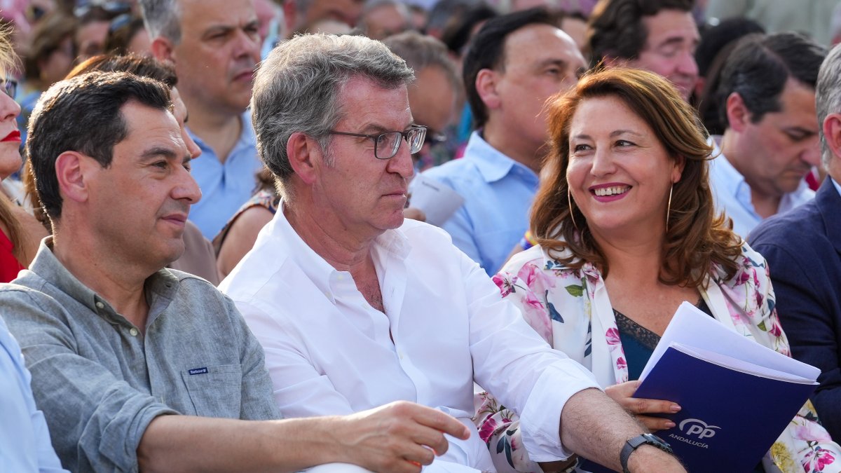 Juanma Moreno, Carmen Crespo y Alberto Núñez Feijóo.