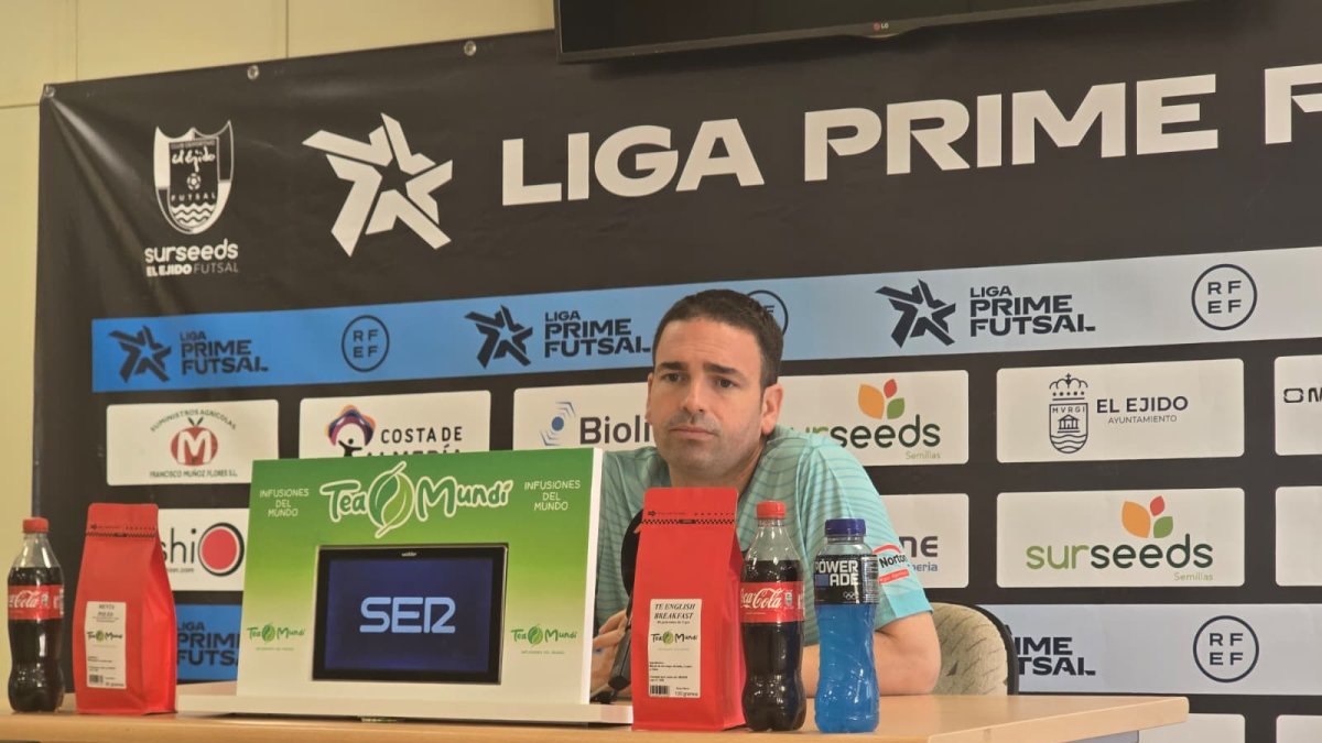 El entrenador de El Ejido Futsal, Guille Martínez.