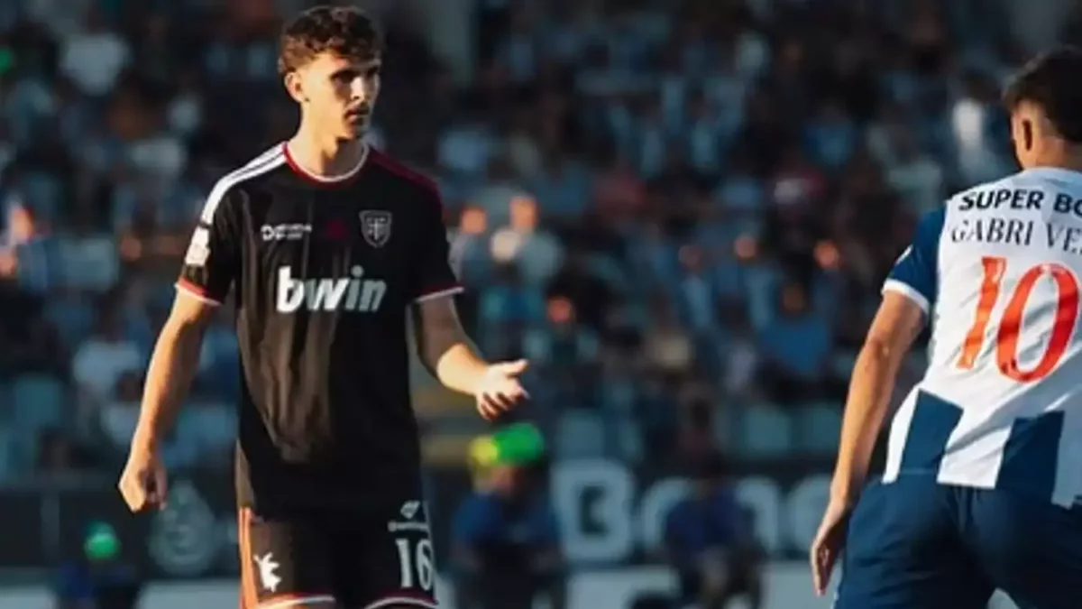 Selvi Clua compite en Primera plenamente adaptado al fútbol portugués.