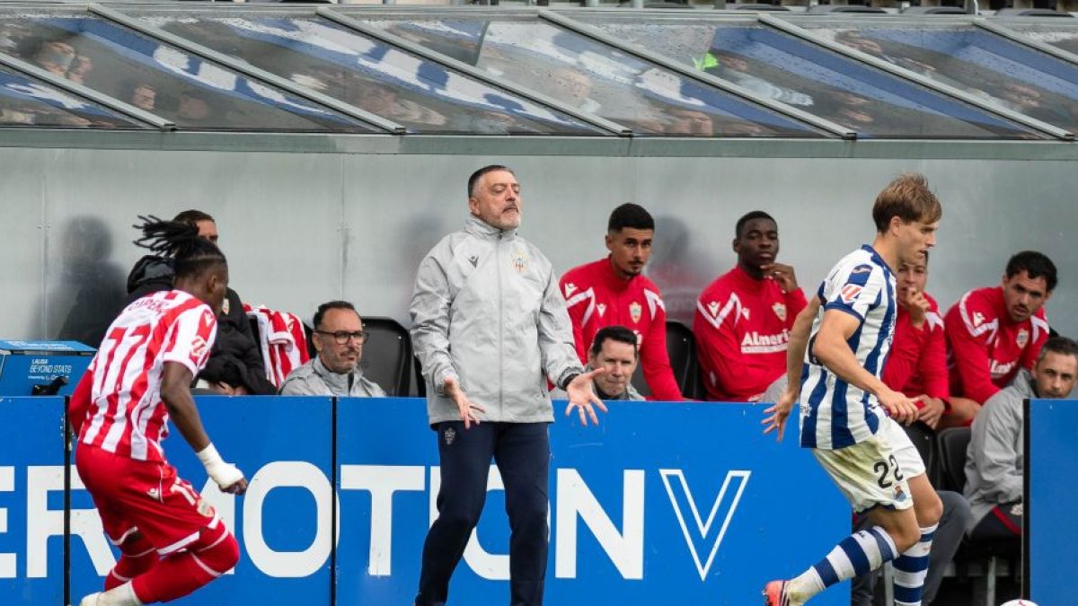 García Pimienta no tuvo un partido plácido ante el filial de la Real.