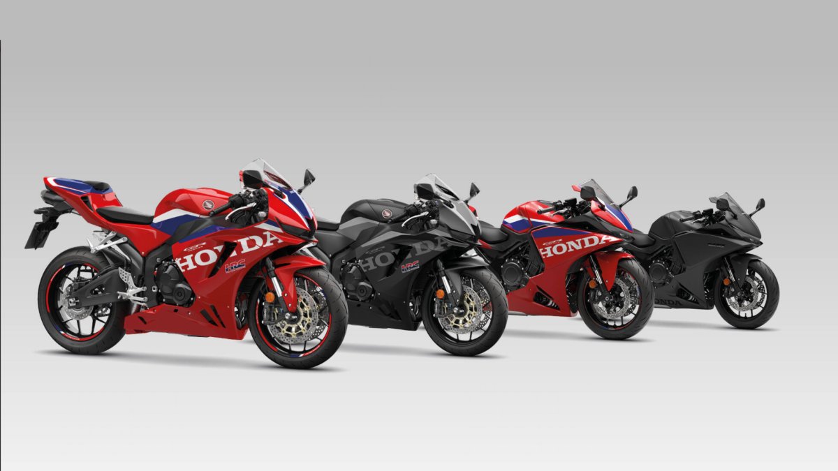 La nueva CBR500R FOUR y la renovada CBR600RR muestran dos maneras diferentes de entender una moto deportiva.