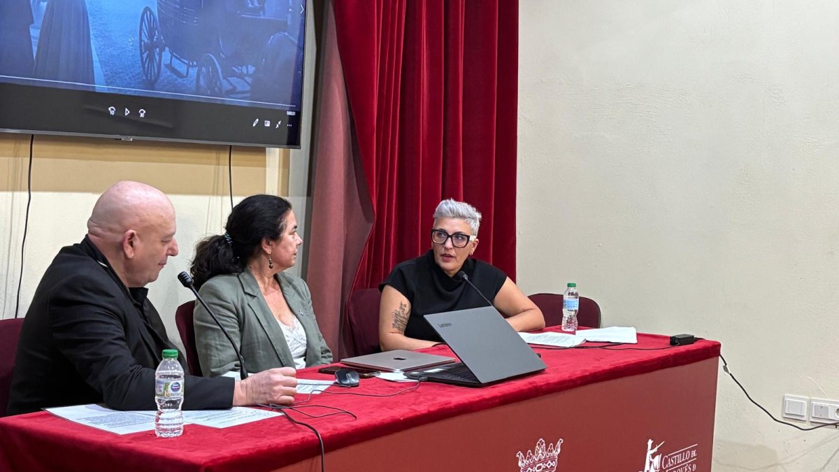 Presentación del libro 'El regreso de la señorita Ridley' de Noa Alférez en Cuevas del Almanzora.