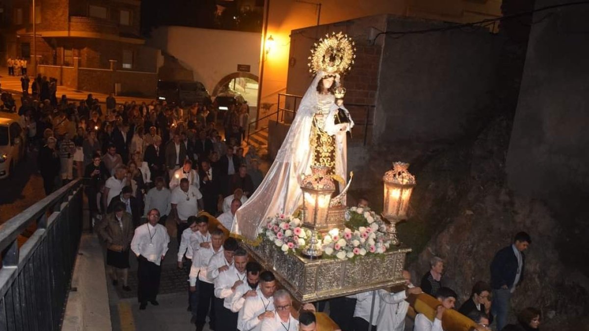 Rosario de Animas en Adra