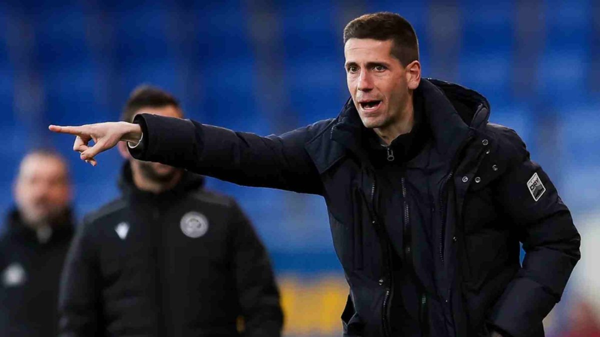 Albert Sánchez debutará en Segunda División el próximo lunes con la visita al Real Oviedo.