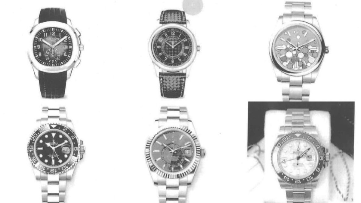 Relojes de alta gama custodiados en una caja fuerte en Murcia a nombre de uno de los empresarios investigados por el Caso Mascarillas.