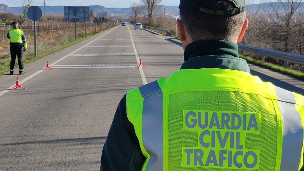 GUARDIA CIVIL - Archivo