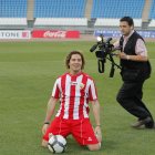 David Bisbal siente los colores del Almería.