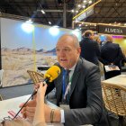 El alcalde de Cuevas del Almanzora, Antonio Fernández, en una entrevista con la SER sobre los proyectos turísticos de la localidad.