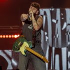 El cantante Dani Fernández actúa en LOS40 Primavera Pop 2025.