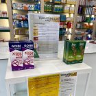 Campaña de prevención frente al VNO en una farmacia de Almería.