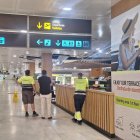 Imagen del desplome de parte del techo del aeropuerto