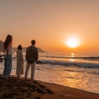 Atardecer en la costa almeriense, uno de los paisajes que definen la identidad del destino ‘Costa de Almería’.