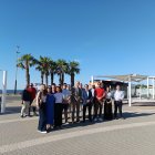 Presentación de la nueva zona de espera del autobús en la UAL