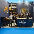 La delegación almeriense, junto a representantes y chefs, en el espacio de ‘Sabores Almería’ en ‘San Sebastián Gastronomika’.