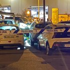 Cordón policial en la planta de reciclaje.