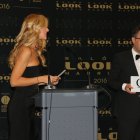 David Robles, con su Q de Calidad con Estrella de TheQHair.