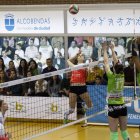 Susana Trigo dirigiendo en la Superliga Femenina.