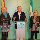 Jiménez informa de la licitación de los servicios.