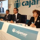 Eduardo Baamonde, Paco González y Mª Luisa Trinidad en la asamblea