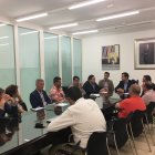 El alcalde  se reunió ayer con representantes del sector como Asaja, UPA, Coag, CASI, Unica o Grupo Caparrós.