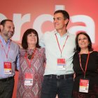 Pedro Sánchez ayer con parte de su nuevo equipo.