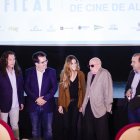 Alejandro Reyes (con gafas oscuras) junto a José Antonio López Alemán, Tomatito, Antonio J. Rodríguez, Andrea Barrionuevo y Enrique Iznaola, en el 