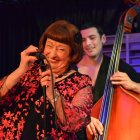 Irresistible la sonrisa y el talento de Sheila Jordan en dos noches de Clasijazz que nadie olvidará. Gentileza de Manuel Díaz