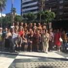 Foto de familia de las participantes en el encuentro.