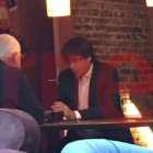 Carles Puigdemont, en una cafetería en Bruselas. / RNE