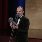 Javier Gutiérrez, con el Goya a mejor actor por la película de Martín Cuenca. (Foto: Miguel Córdoba / Premios Goya)