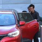 Los padres de Gabriel a la salida de los juzgados, acompados por sus abogados