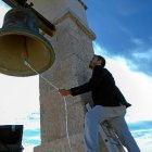 El primer toque realizado por el hermano mayor de la Soledad, Javier Morcillo.