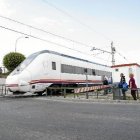 Imagen del paso a nivel de El Puche, un punto conflictivo de la ciudad