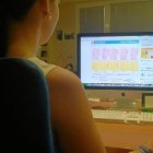 Es muy fácil comprar un boleto de lotería en Internet.