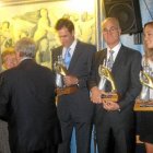 El doctor Ripoll feliz como embajador de Jumilla.e;clip:rect(46