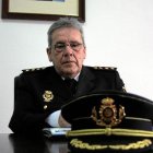 Angel Fernández, el Comisario Jefe de la Policía Nacional en El Ejidotyle>.apqj{position:a