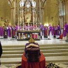 Obispos españoles durante la ceremonia de las exequias de Rosendo Álvarez Gastóntyle>.apqj