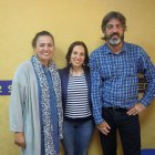 La autora Mª del Mar Saldaña, junto a Mª José Padilla y Fernando Cuadrado en la SER.