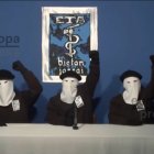 Anuncio de la disolución de ETA.