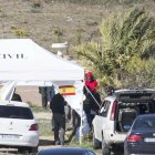 Ana Julia Quezada, durante el registro de la finca donde escondió el cuerpo de Gabriel.