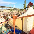 Musulmanes de Almería rezan en la explanada del Estadio de los Juegos Mediterráneos