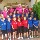 Los almerienses camino del pabellón.