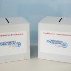 Las urnas, preparadas.