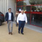 Dos cabalgan juntos, por ahora.