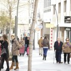 Zona comercial en la calle Reyes Católicos d e la capital almeriense que sirve de termómetro del poder adquisitivo en la ciudad.