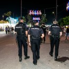 La Policía Nacional, velando por la seguridad en el Recinto Ferial en una imagen de archivo.